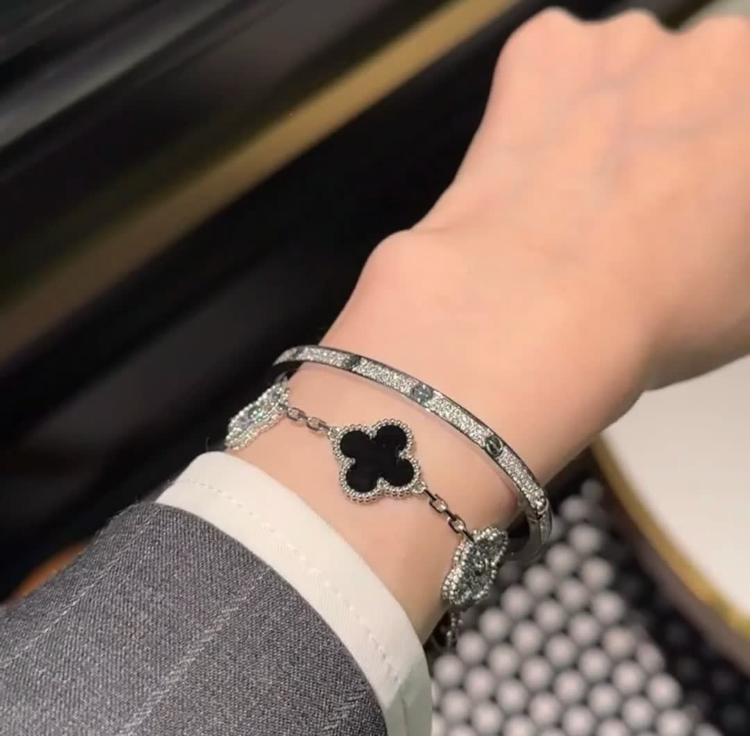 Van Cleef & Arpels Alhambra Bracelet